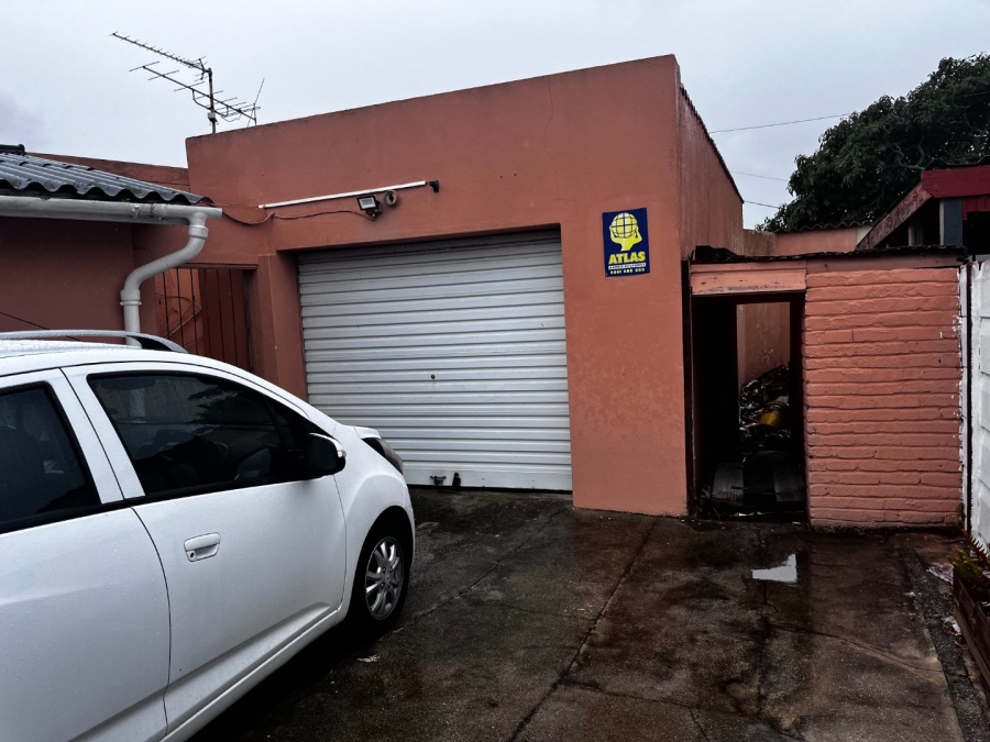 3 Bedroom Property for Sale in Algoa Park Eastern Cape